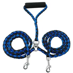 Double-headed dog leash, 360-degree rotation anti-winding elastic dog walking training rope, suitable for medium and large dogs, shock-absorbing elastic reflective double dog leash, bearing 18~120 pounds.