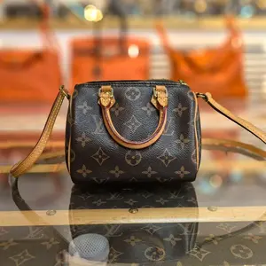 Pre-owned Louis Vuitton pvc Crossbody Bags Nano Speedy Monogram Shoulder bag xiaotang20260308150