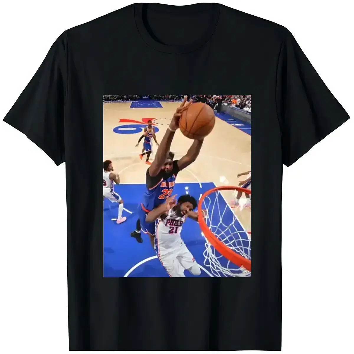 [Viral TikTok Shirt][Basketball  T-Shirt] Mitchell Robinson Dunks On Joel Embiid Graphic T-Shirt – Unisex New York Basketball Fan Tee, Cotton Game Day Streetwear Shirt for Men & Women cloak