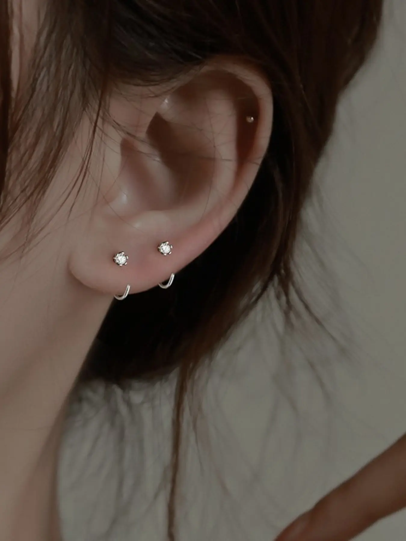 2 Pairs of Women's Everyday Earring Studs for Sleeping, No Removal Required, Comfortable Dainty Fashion Jewelry for Daily Use, Minimalist Earrings