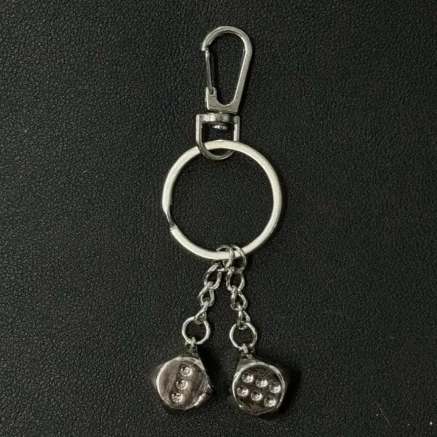 Dice keychain- Y2K chrome