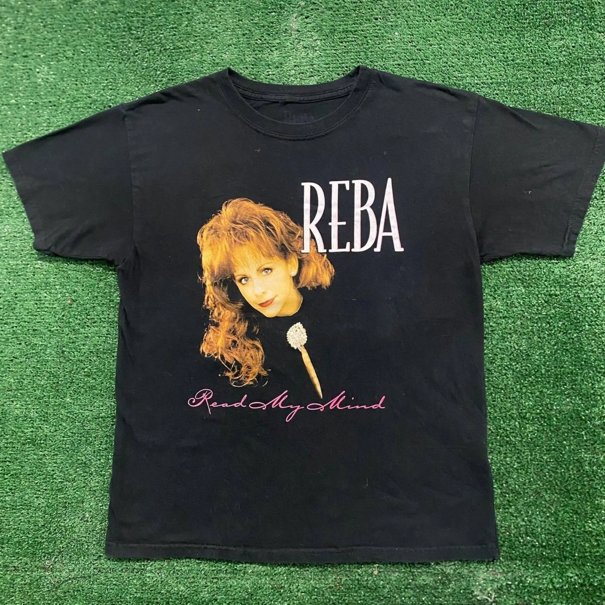 Reba McEntire Inspired Graphic T-Shirt – Vintage Country Music Fan Tee – HGB17701