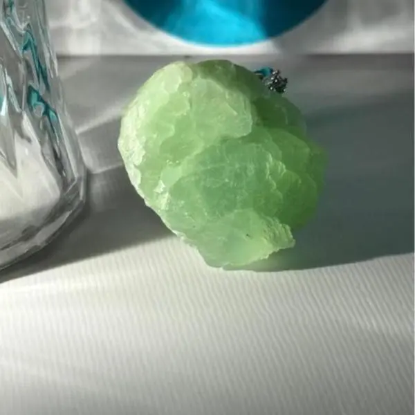 WONDER U STUDIO Rough Crystal Ring, Handcrafted Nature Inspired Unisex Jewelry with an Adjustable Band for Healing Vibes, Pure Minerals, Daily Wear, Adults, Lifting Spirits, Soothing Sadness, Casual Natural Crystal Rings
