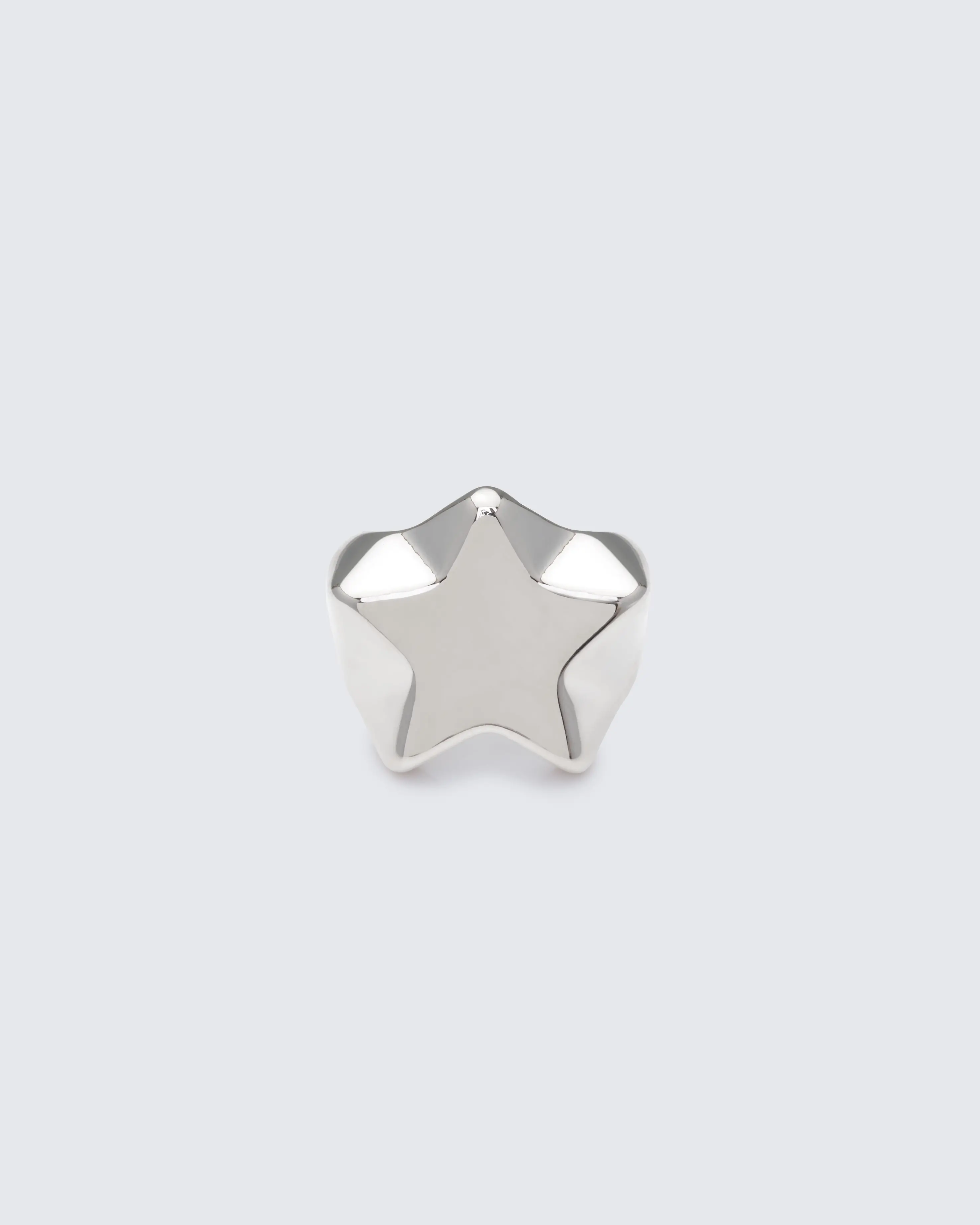 FINESSE Meliora Silver Chunky Band Oversized Star Statement Ring - Mirror Polish Celestial Costume Jewelry, Elegant Exaggerated, Sparkly, Star Embellished Accessory, Elegant Exaggerated Ring