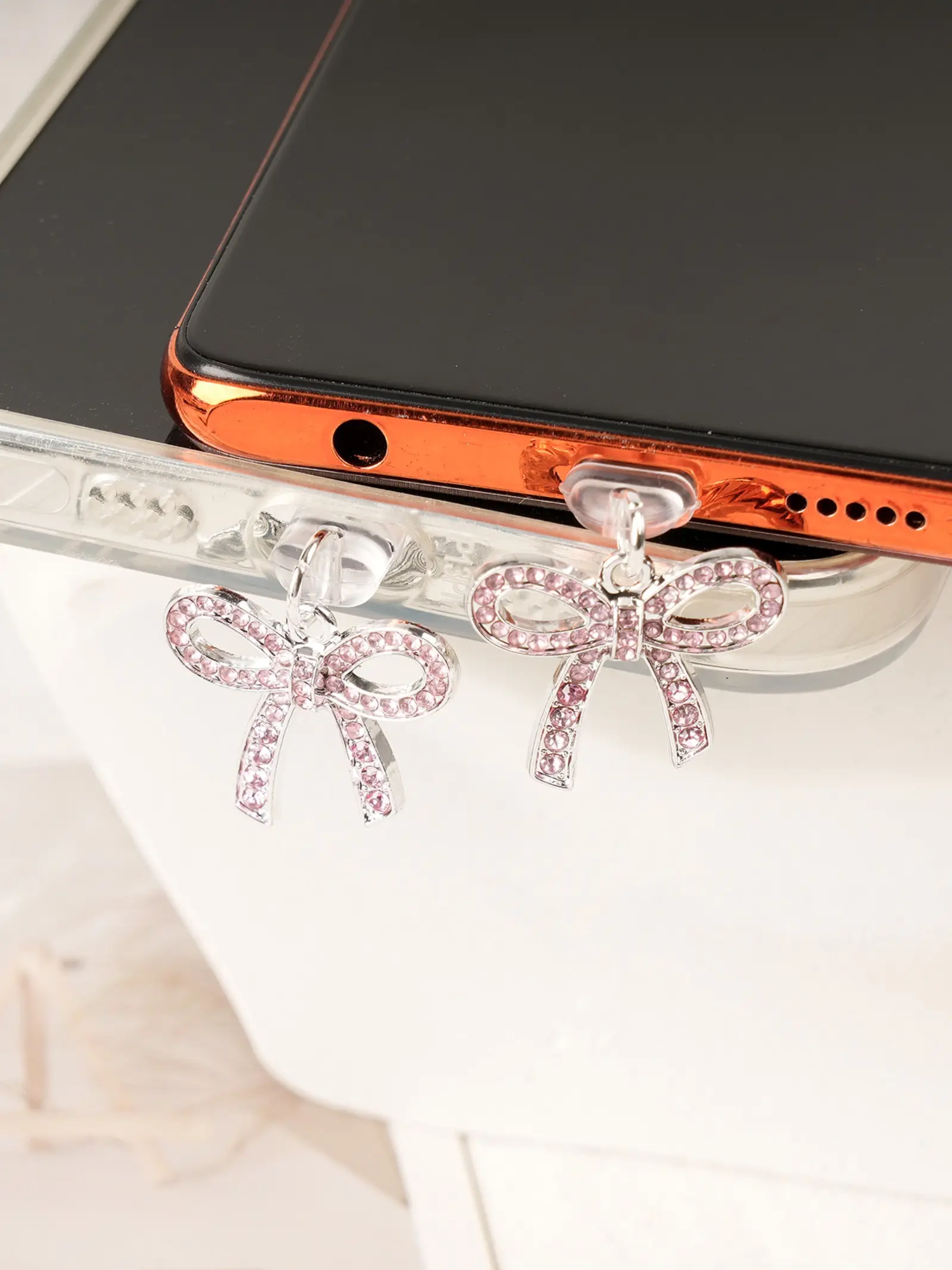 Cute Bow Phone Dust Plug, Compatible with Type-C and iPhone Ports, Durable Protection Case, Suitable for Daily Use, Phone Charms, Phone Accessories