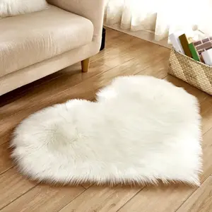 30x40cm Small Size Heart Shaped Fluffy Rug Shaggy Faux Wool Carpet Living Room Bedroom Decorative non-slip Floor Mats