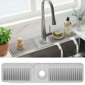 Kitchen Sink Faucet Mat, Silicone Folding Splash Guard, Draining Mat with Button Lock, Sink Faucet Protector, Kitchen Sink Accessories, Non-Slip and Wear-Resistant Essential for Home