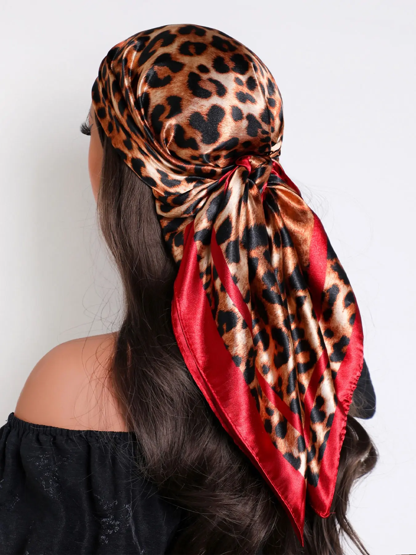 Women's Fashion Leopard Print Printed Polyester Scarf, Soft Comfortable Headscarf Head Wrap for All Seasons, Vintage Versatile Accessory, Casual Bandana