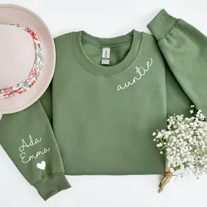 Personalized Aunt Sweatshirt with Child's Name on Sleeve, Personalized Gift for Aunt, Auntie with Neckline with Names of Nieces and Nephews