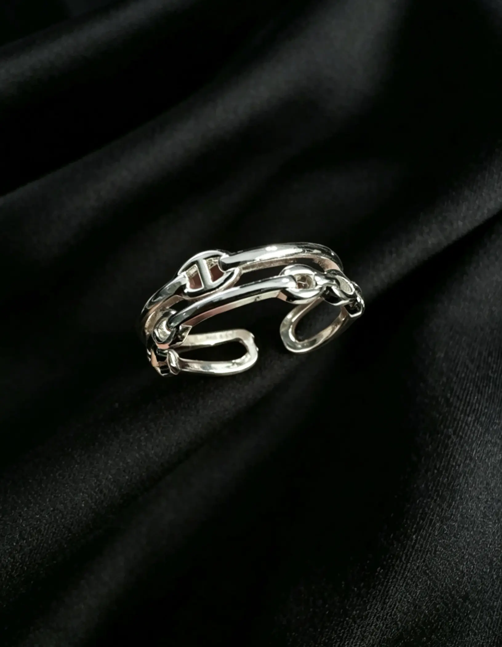 Women's Minimalist Open Adjustable Silver Double-Layer Interlocking Chain Link Ring, Fashion Costume Jewelry Accessory