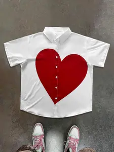 Men's Heart Print Short Sleeve Button Front Shirt, casual button collared, Regular Fit Casual Button Down Top for Summer, Men's Clothes for Daily Wear