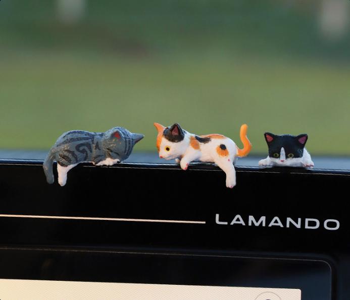 MUNBYN Mini Cat Desk Figurines – Set of 5 Resin Multi-Pose Kitty Ornaments, Cute Cartoon-Style Desk Companions for Workspace Decor, Perfect for Home Offices and Cubicles, a Playful and Charming Desktop Decoration Set MUNBYN Mini Cat Desk Figurines – Set of 5 Resin Multi-Pose Kitty Ornaments, Cute Cartoon-Style Desk Companions for Workspace Decor, Perfect for Home Offices and Cubicles, a Playful and Charming Desktop Decoration Set