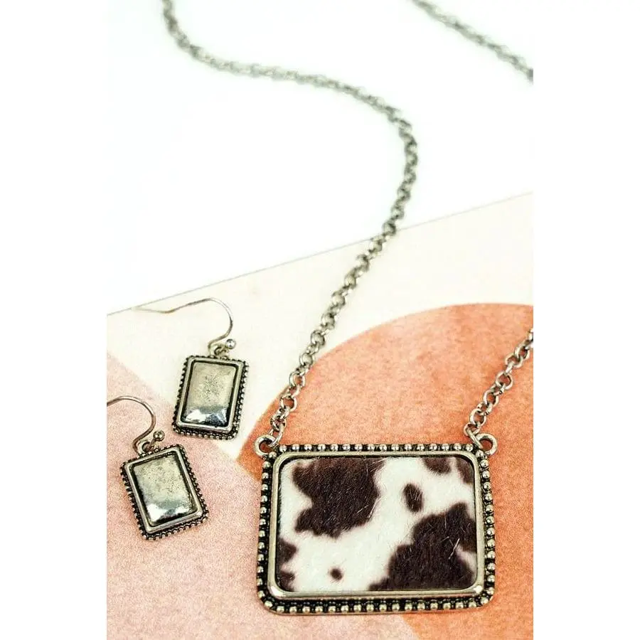 Black cowhide BAR NECKLACE SET