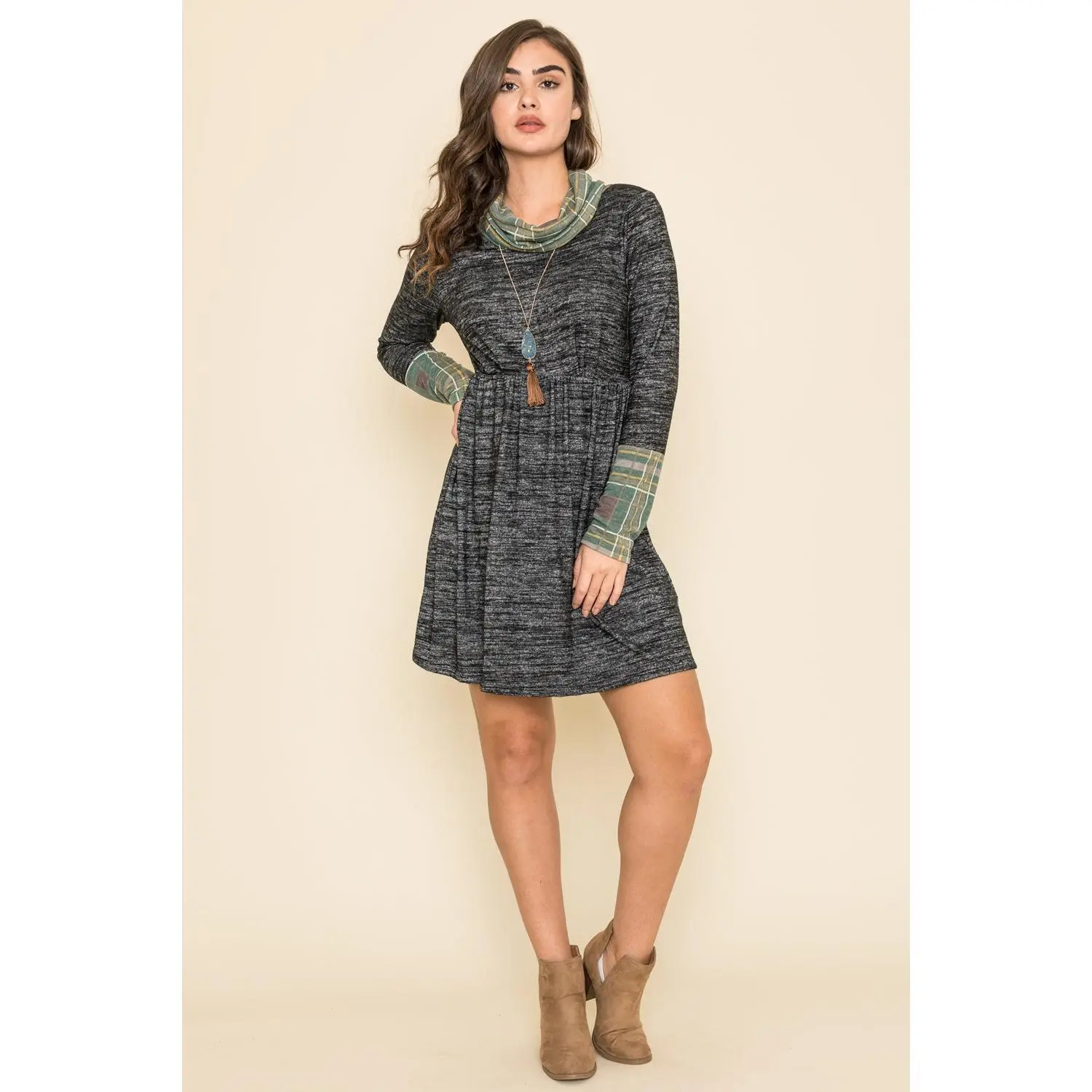 Vintage Green Plaid Trim Cowl Neck Dress_Plus
