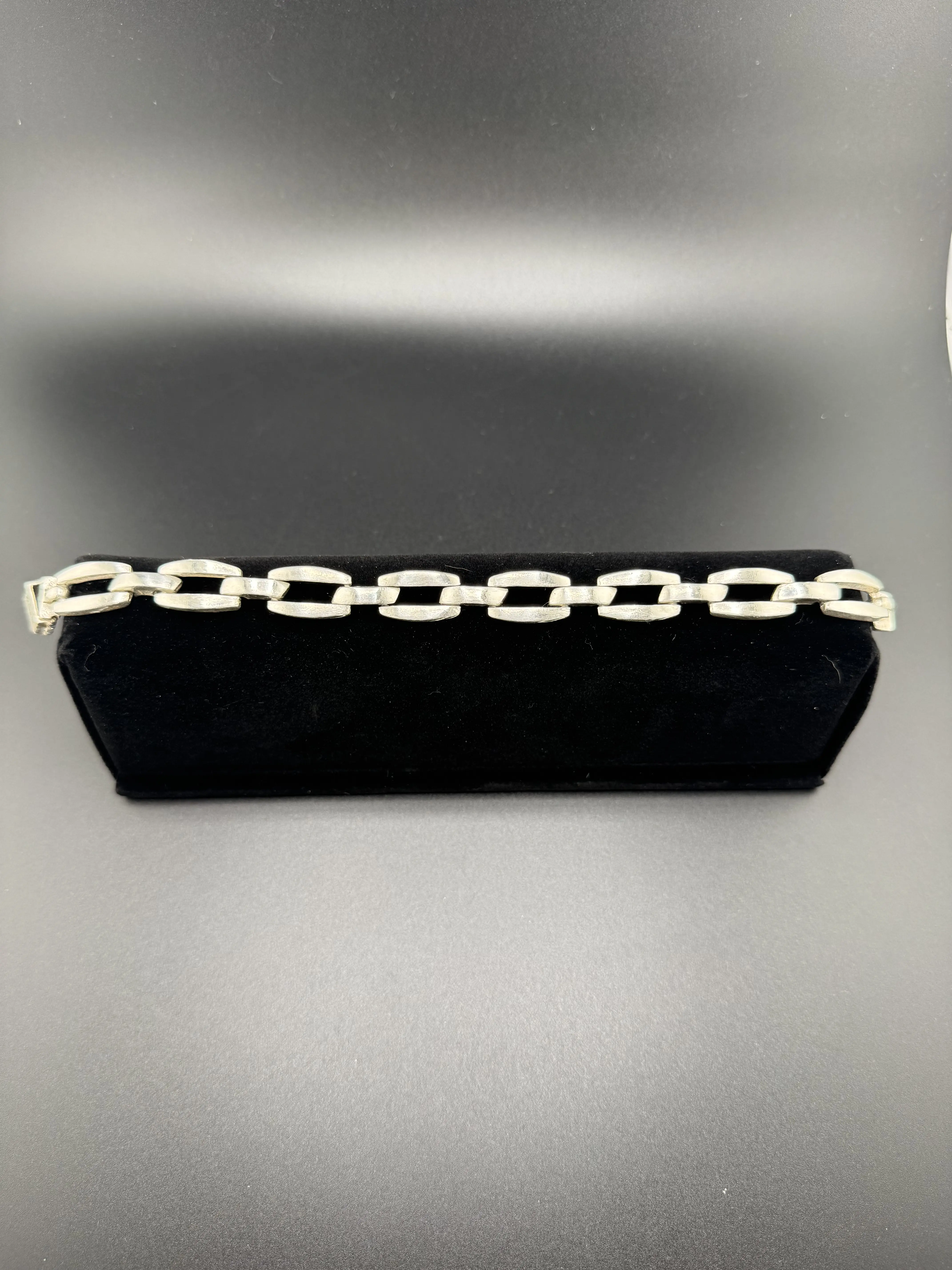 Pre-Owned 925 Sterling Silver Modernist Open Oval Link Bracelet | 8.5" | 51.9g | Heavy Unisex