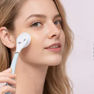 LUNAESCENT Touch-Free Skincare Applicator Set with Silicone Pads & Gold Spatula