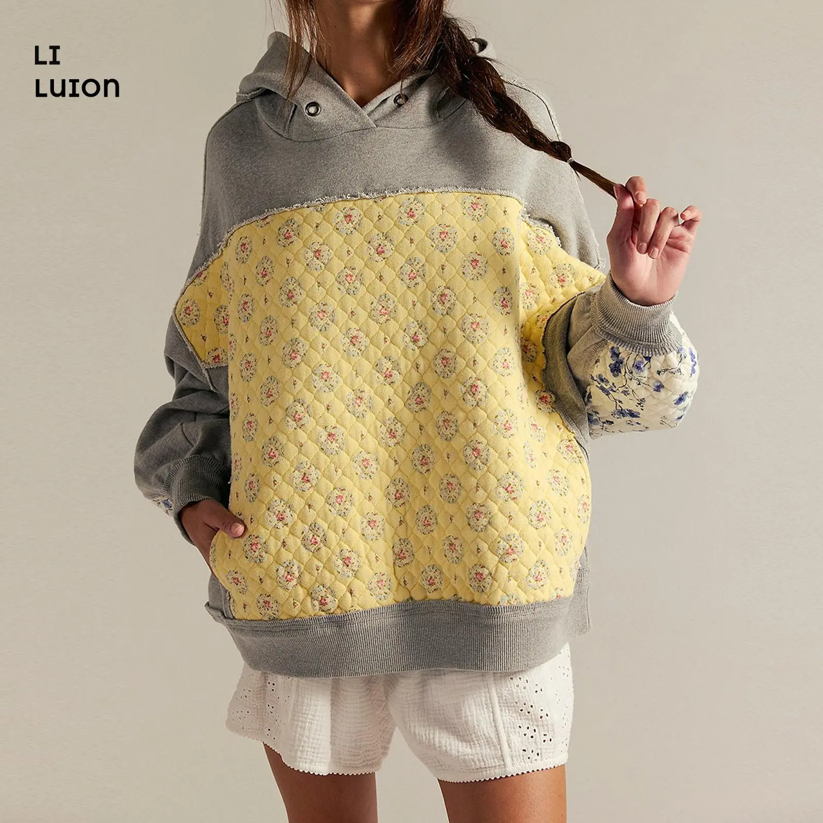 Graphic Hoodies for Women Y2k Cute Flower Patchwork Long Sleeve Pullover Hoodies Preppy Quilted Sweatshirt Streetwear