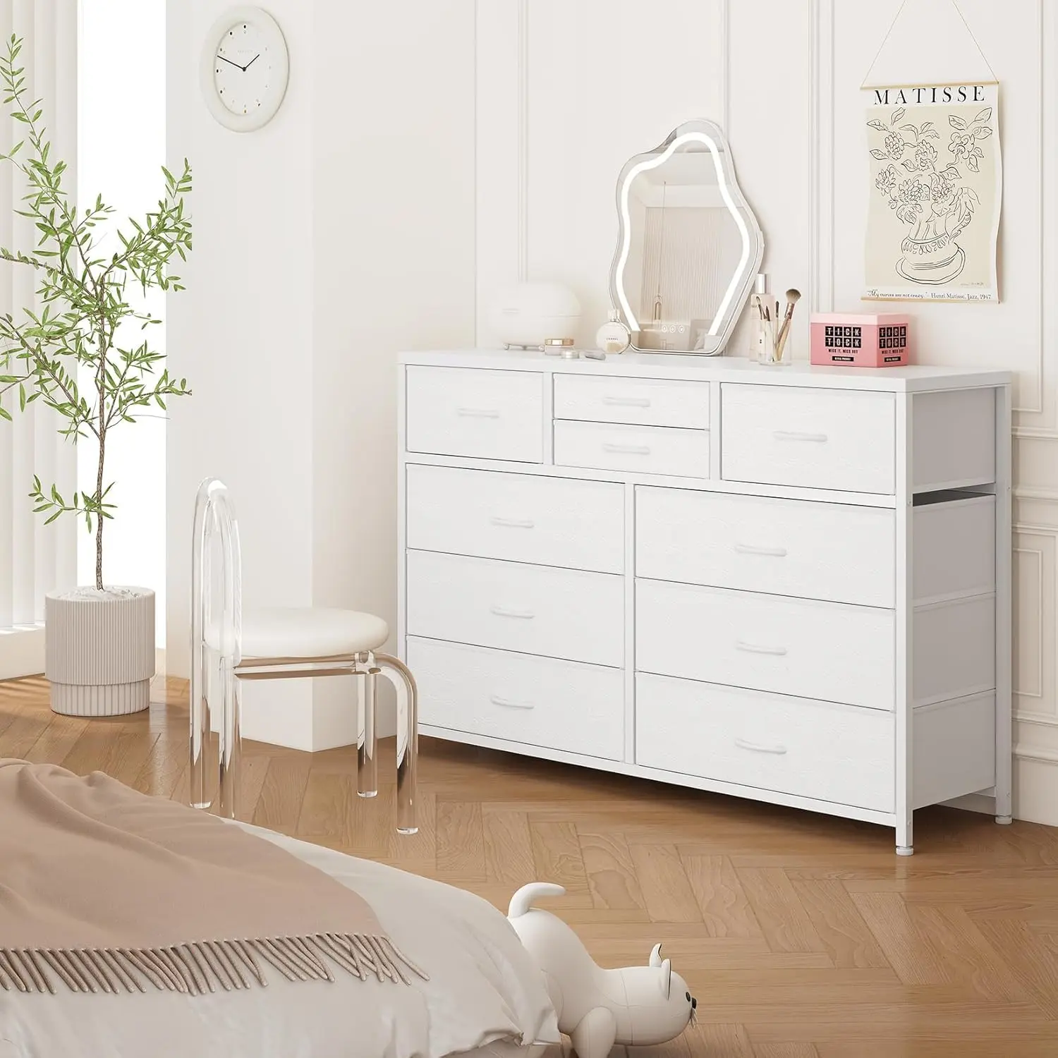 10-Drawer White Dresser with 47" TV Stand – Spacious Fabric Storage Solution for Bedrooms & Living Rooms