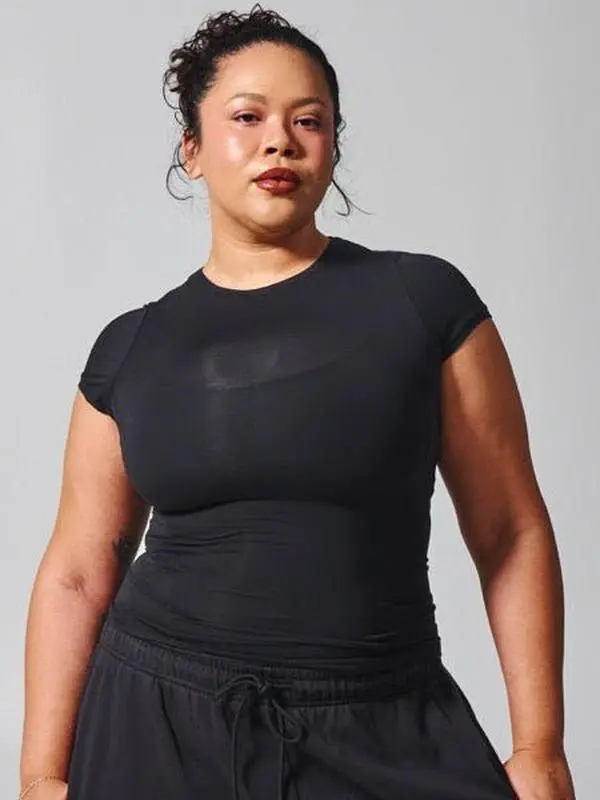 Halo Tee - Onyx Black