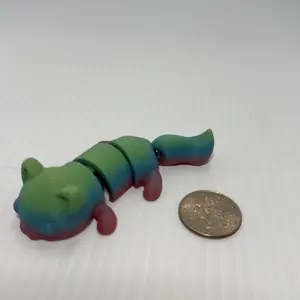 3D Printed Articulated Kitty Cat Figure - Colorful Design, Green Body, Orange Accents, Ideal for Collectors and Decor