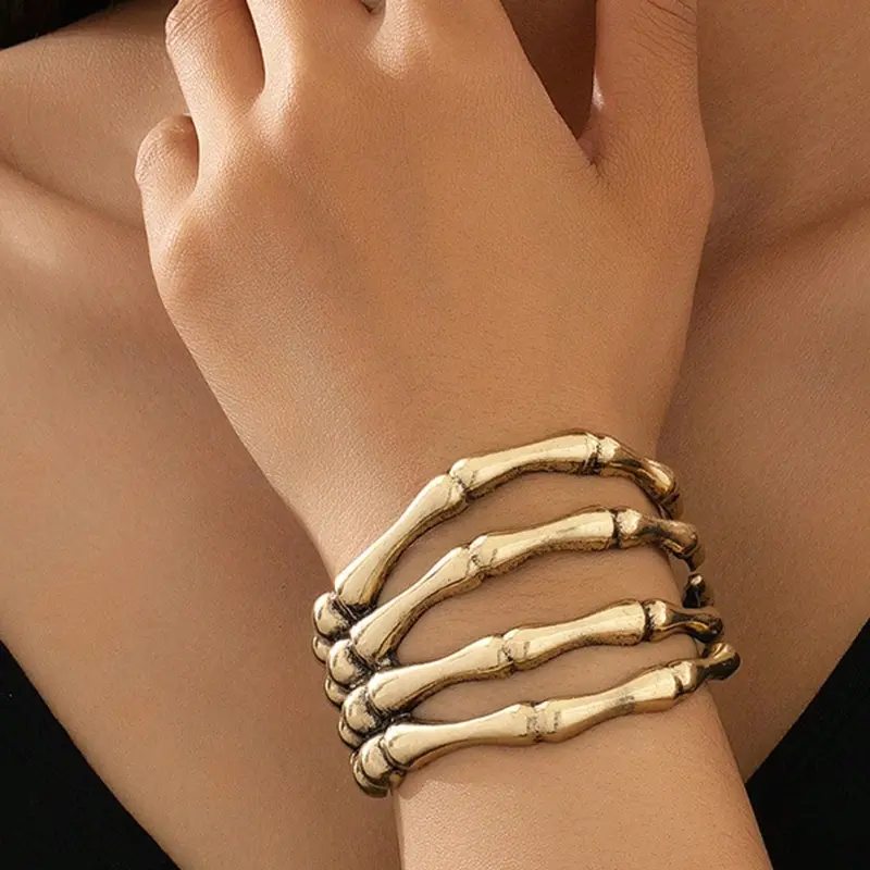 1pc Punk Hip-hop Gothic Fashion Accessories Hollowed-out Ghost Hand Bracelet Suitable for Both Men and Women Vacation Music Festival Party All Saints' Day Punk Style Bracelet Fashionable Bracelet Punk Style Jewelry