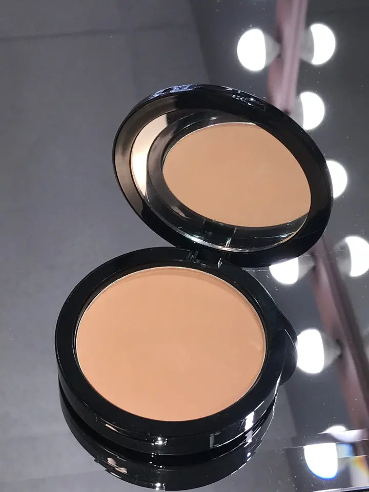 Salmon Color Correcting Powder