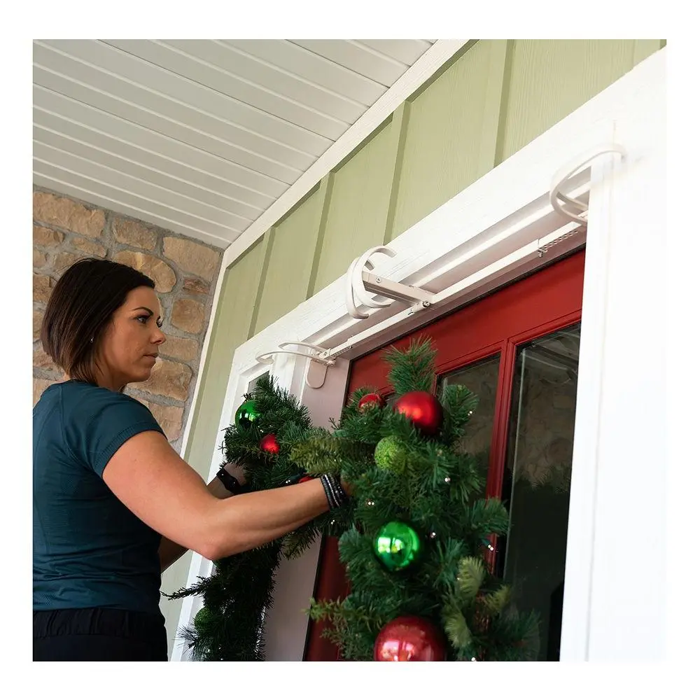 Village Lighting Single Door Garland Hanger - W hite Village Lighting Single Door Garland Hanger - W hite