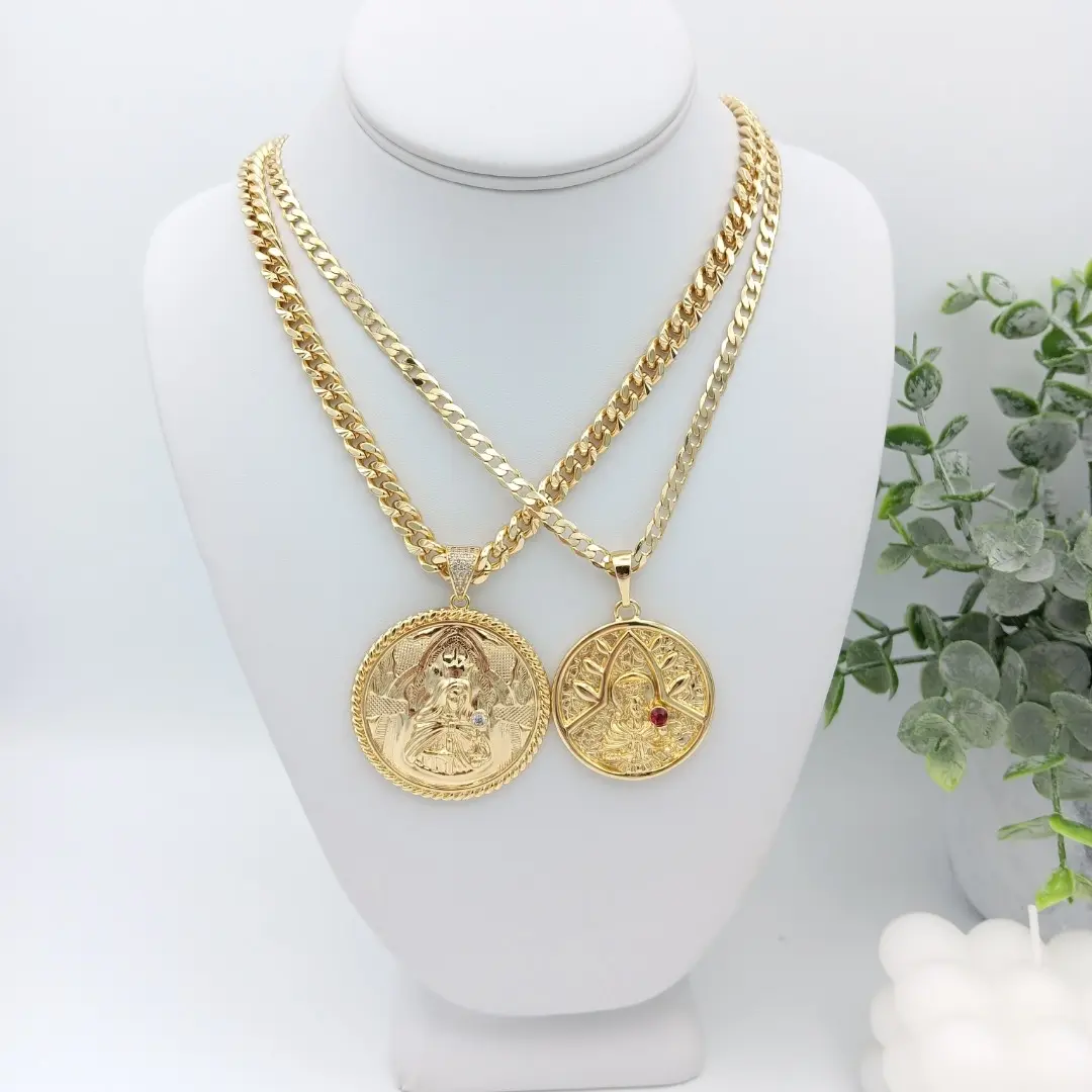 Yordy Cuban Link Chain with Santa Barbara Pendant 14K Gold Plated Unisex Heart Floral Design 23 inches Lengths for Layering or Solo Wear Glamorous Jewel Necklace