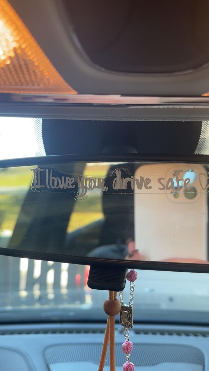 Item: 2 Black+2 White