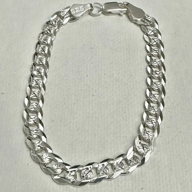 Pulsera cubana diamantada 7inx6.2mm plata- Producto #59- Silver Cuban style bracelet