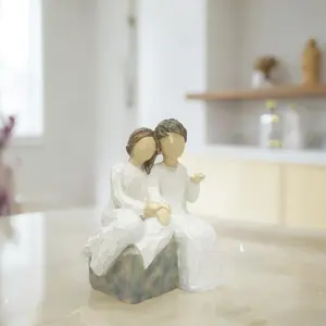 Grandma & Granddaughter Design Resin Ornament, Modern Desktop Decoration, Sculpture Desk Decor, Home Decor Supplies for Living Room Bedroom Dining Room Study Room, Home Decor Ornaments, Decoration Figure