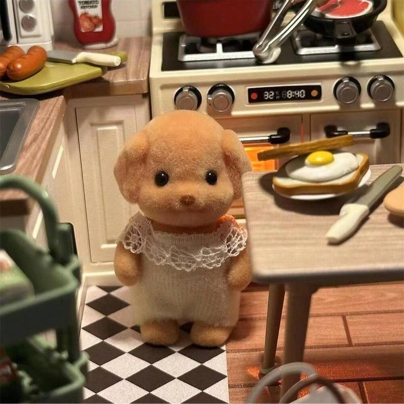 Sylvanian Families Vip Dog Doll, Adjustable Limbs Miniature Figurine, Desktop Decoration, Random Style Packaging, Collectible Toy