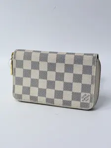 Pre-owned Louis Vuitton Canvas Long Wallet Damier Azur Zippy White JE213LV