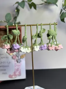 Floral Crochet Keychain - Cute Flower Keychain - Kawaii Bag Charm - Gift for Her - Botanical Key Holder - Backpack Accessory Keychain Charm
