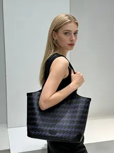 2026 New Women's Tote  • Trendy Minimalist Large Capacity  • Casual Luxury Commute Basket  • Versatile  & Top Handle Bag， shoulder bag women