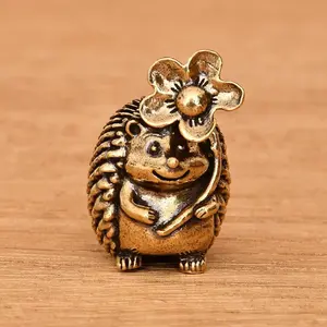 Vintage Bronze Handheld Hedgehog Statue, Decorative Statue, Vintage Home Decor, Animal Design, CuteFilm-Themed Decor, Collectible Room Decor, Decoration, Ornaments, Avid Collectors, Ideal for Various Rooms, Desktops, Gardens, Christmas, Halloween, Easter