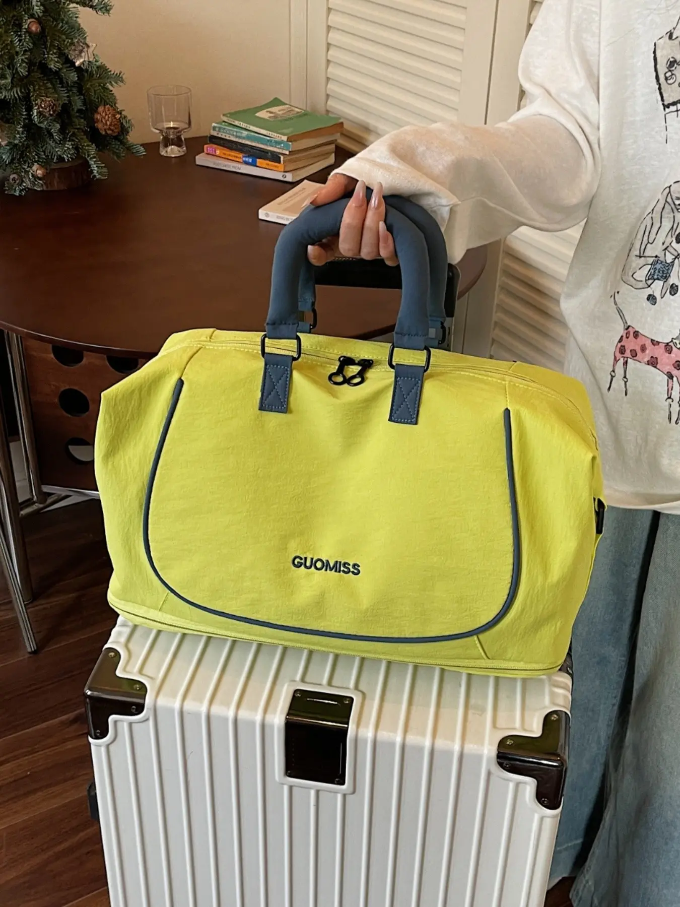 2026 New Dopamine Colorblock Large Capacity Multifunctional Travel Bag, Handheld Crossbody Dual Use Travel Gym Fitness Bag, Weekender Overnight Duffel Bag, Student Short Trip Nylon Luggage, Travel Duffels, Travel Duffle Bags