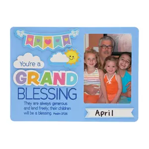 6 3/4" x 5" Religious Grandparents Magnet Picture Frame Craft Kit - Makes 12