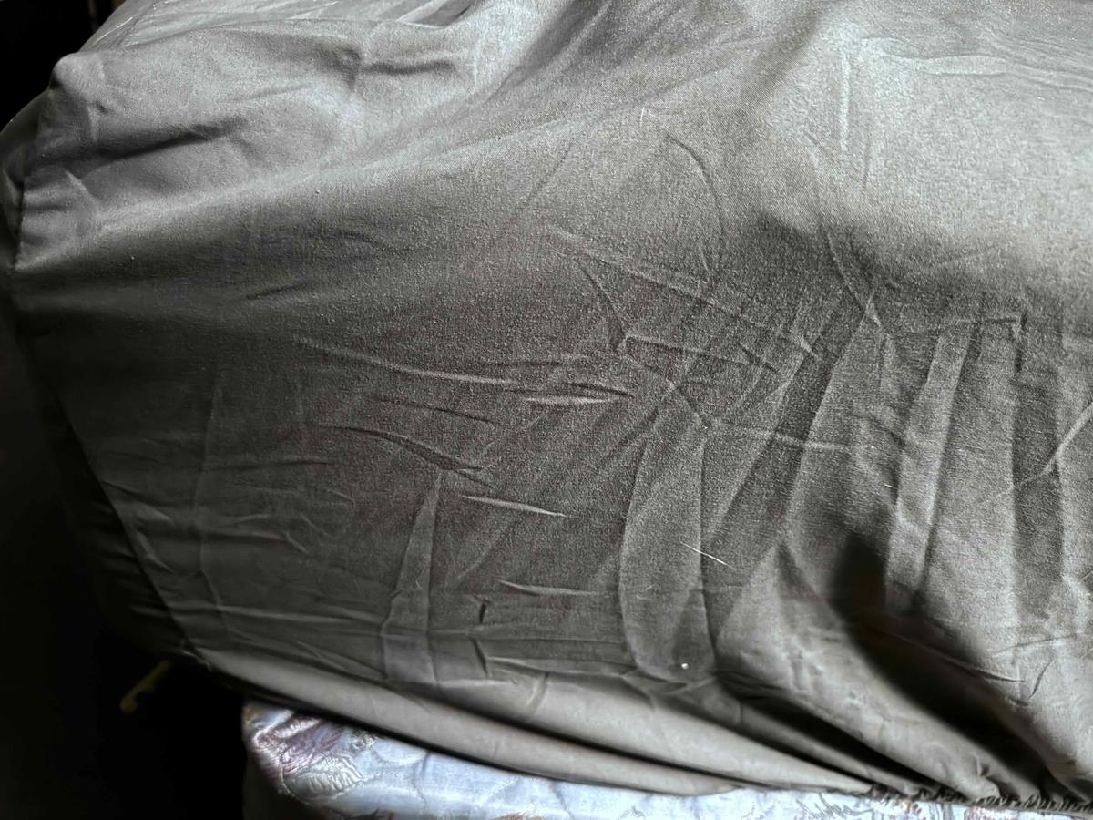 Item: Dark Grey, California King