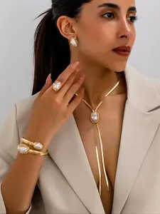 Valentine's Day French Fashion Baroque Irregular Pearl Jewelry Set, High-End Necklace Bracelet Earrings Ring, Suitable for All Occasions