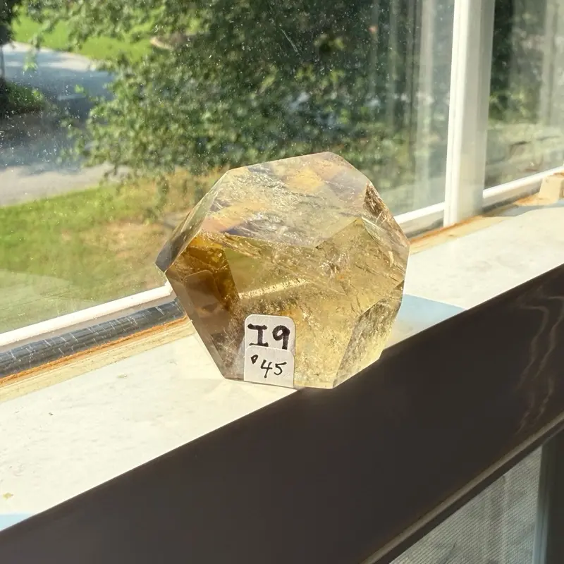 Citrine faceted (I9) - polished naturally citrine