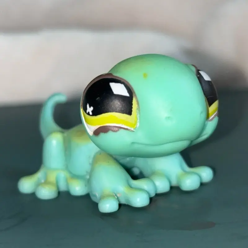 Authentic LPS Littlest Pet Shop Gecko Lizard #492