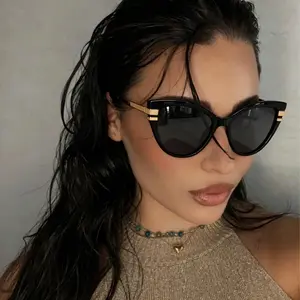 New cat-eye frame women's trendy and fashionable color-blocking PC anti-blue light glasses, color-changing anti-blue light glasses