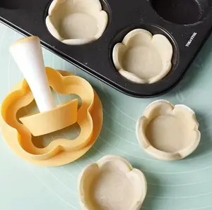 Pastry Dough Tamper Set Flower Shaped Cutter Cake Mold Creative