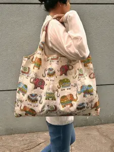This foldable totem bag, Reusable bag, with an elephant pattern is portable, suitable for daily use, shopping, travel. Its simple design, in a solid color, makes it perfect for storing school supplies