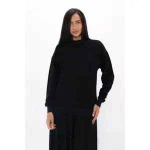 Philly  - Cosy Sweater - Black Sand