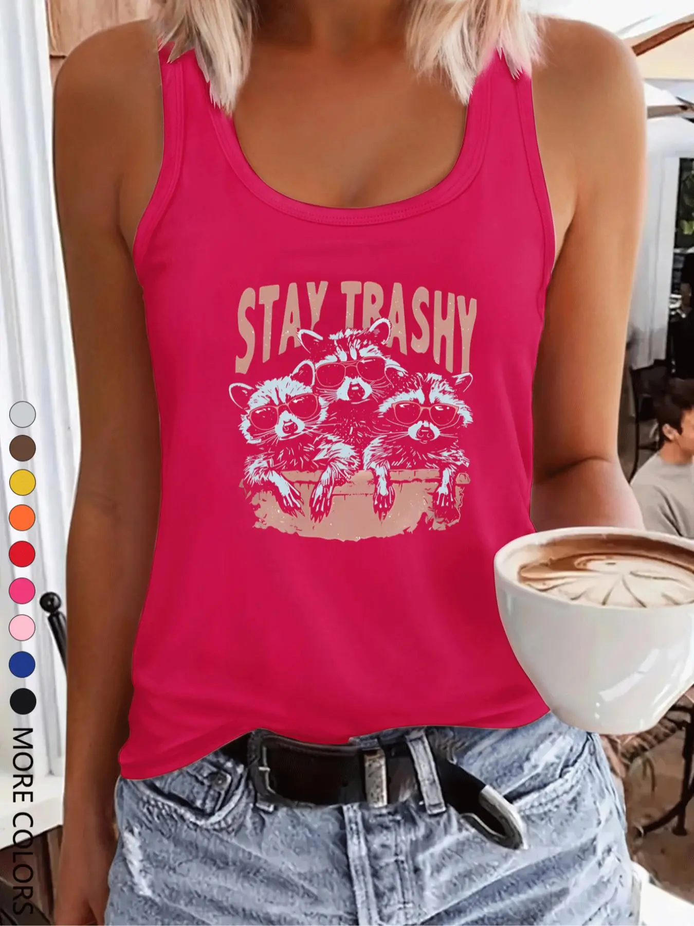 Women's Cartoon Raccoon Print Round Neck Tank Top, Sleeveless Tanks, Graphic Tank Top, Casual Sleeveless Top for All Seasons, Ladies Clothes for Daily Wear, Socks