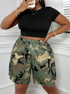Plus Size Camouflage Workwear Shorts, Womenswear Elastic Waist Drawstring Multi-Pocket Wide Leg Pants, Summer Casual Sports Five-Quarter Pants, Lightweight Athletic Shorts