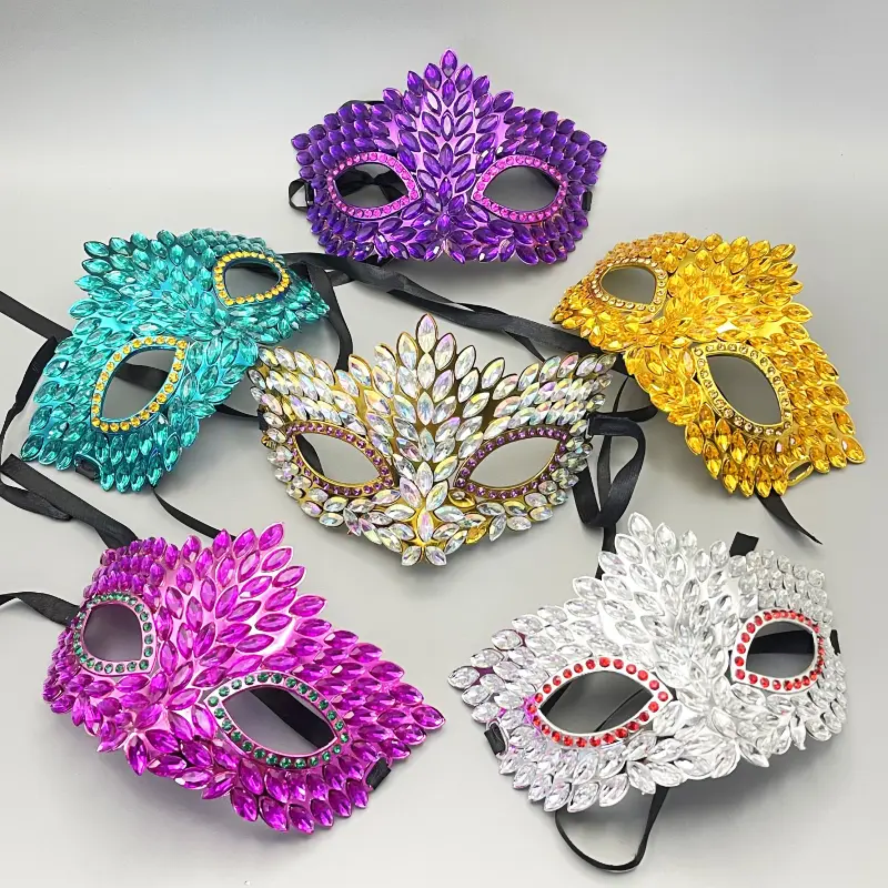 PP Material Elegant Teal Decorative Crystal Masquerade Mask - Cordless, Unisex Fashion Face Covering Accessory, Without Power, Ideal for Cosplayers, Carnival Events, Festival Mask, TG195463 Fashion Accessory