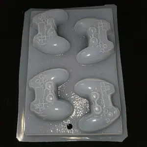Plastic Mold Gamer Controller Design